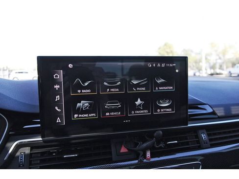 Used 2022 Audi S4 Premium Plus image 27