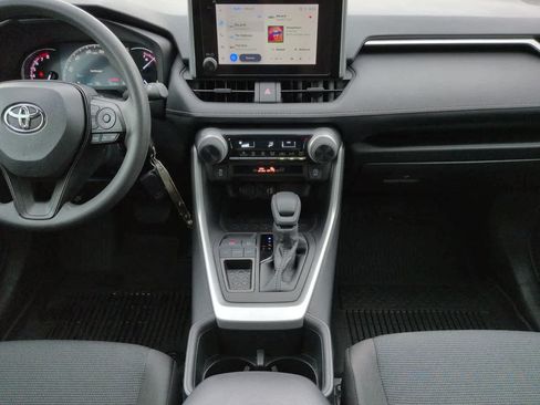 Used 2024 Toyota RAV4 LE FWD image 18