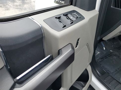 Used 2019 Ford F150 XLT w/ Equipment Group 301A Mid image 21