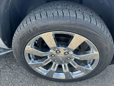 Used 2011 GMC Yukon Denali AWD/4WD image 15