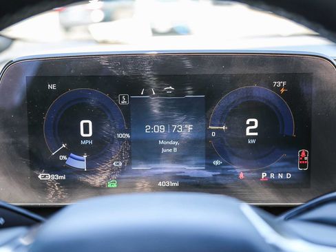 Used 2026 Chevrolet Equinox EV LT FWD image 29