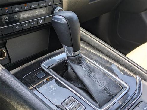 Used 2019 MAZDA CX-5 Touring FWD image 11