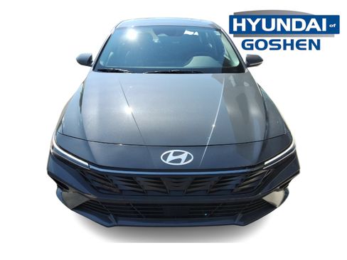 Used 2024 Hyundai Elantra SEL w/ Convenience Package FWD image 2