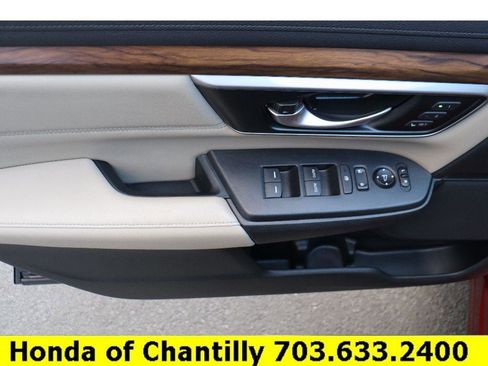 Certified 2018 Honda CR-V Touring image 19