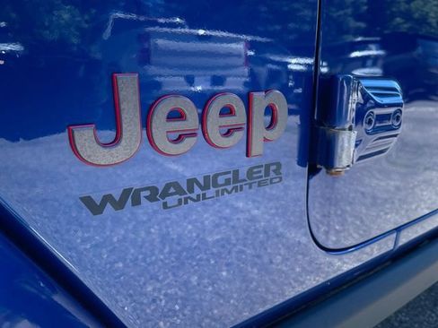 Used 2019 Jeep Wrangler Unlimited Rubicon w/ Uconnect 4C Nav & Sound Group AWD/4WD image 31