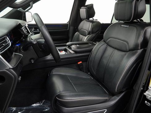 Certified 2024 Jeep Grand Wagoneer Series II w/ Quick Order Packagew 28T image 17