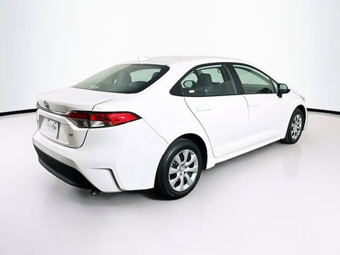 Used 2024 Toyota Corolla LE image 9