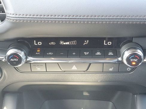 New 2026 MAZDA MAZDA3 2.5 S Hatchback w/ Premium Pkg image 28