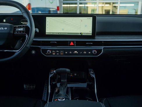 New 2026 Kia Sorento SX image 18