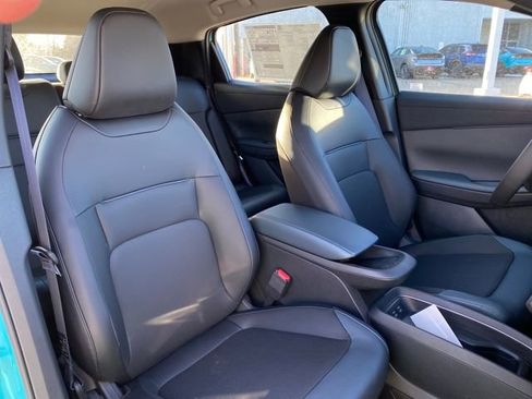 New 2026 Nissan Leaf SV+ w/ Floor Mat Package (SV+) image 9