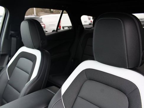 New 2025 Chevrolet Blazer EV LT w/ Super Cruise Package image 16