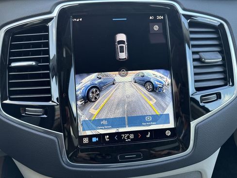 New 2025 Volvo XC90 B6 Plus image 14