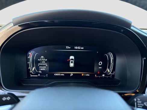 Used 2025 INFINITI QX60 Luxe AWD/4WD image 11