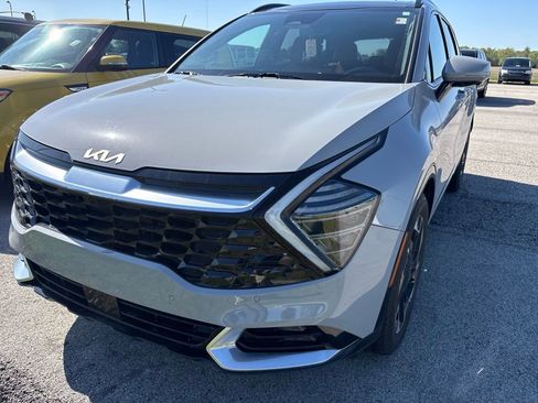 Certified 2024 Kia Sportage SX FWD image 8