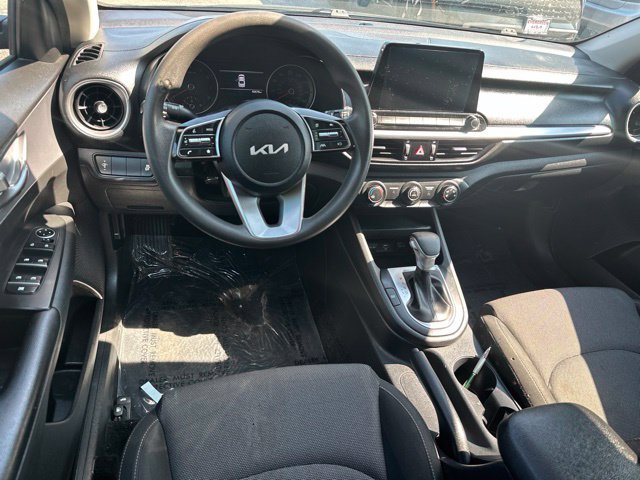 Used 2022 Kia Forte LXS FWD image 10