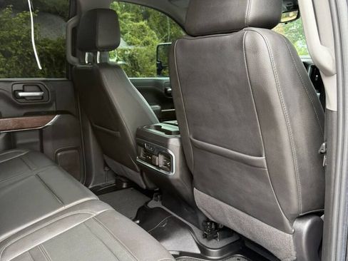 Used 2023 GMC Sierra 2500 Denali w/ Denali Ultimate Package AWD/4WD image 23