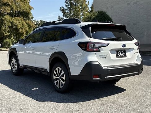 New 2025 Subaru Outback Premium image 5