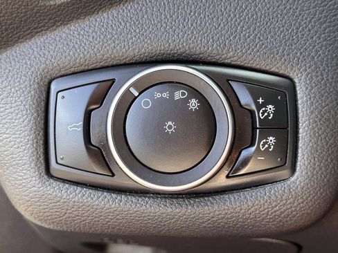 Used 2017 Ford Escape S FWD image 22