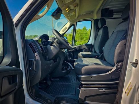 New 2026 RAM ProMaster 1500 w/ Convenience Group FWD image 11