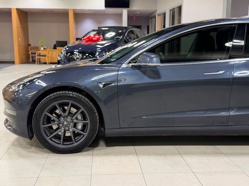 Used 2019 Tesla Model 3 Long Range image 8