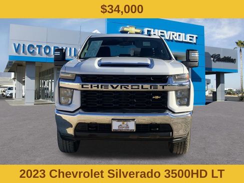 Used 2023 Chevrolet Silverado 3500 LT image 2