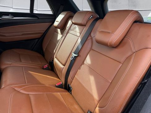 Used 2018 Mercedes-Benz GLE 350 4MATIC image 18