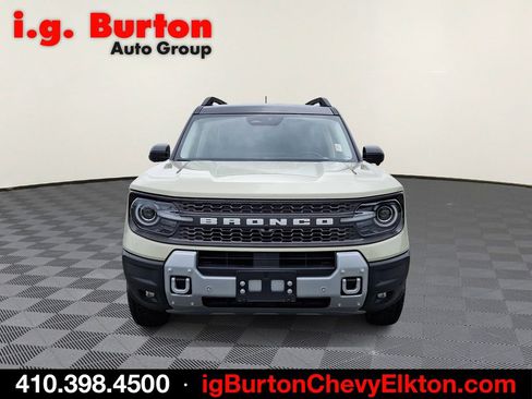 Used 2025 Ford Bronco Sport Badlands w/ Badlands Tech Package AWD/4WD image 2