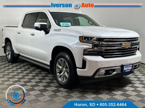 Used 2019 Chevrolet Silverado 1500 High Country w/ Safety Package II AWD/4WD image 1
