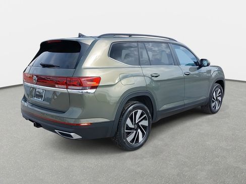 New 2026 Volkswagen Atlas SE FWD image 5
