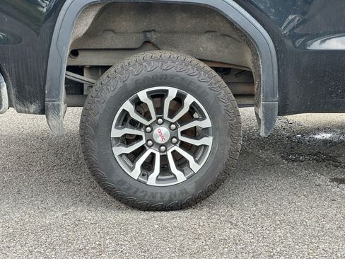 Used 2019 GMC Sierra 1500 AT4 w/ AT4 Preferred Package AWD/4WD image 26