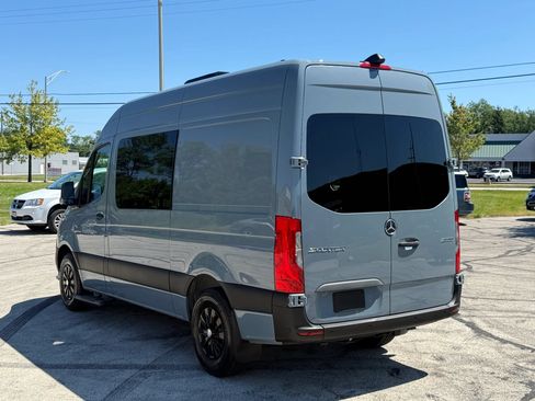 Used 2020 Mercedes-Benz Sprinter 2500 w/ Comfort Plus Package image 5