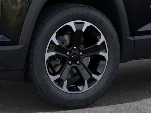 New 2026 Chevrolet Equinox LT FWD image 10