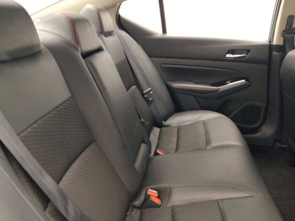 Used 2025 Nissan Altima 2.5 SR FWD image 19