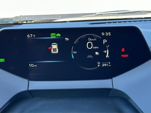 New 2026 Toyota Prius SE image 25