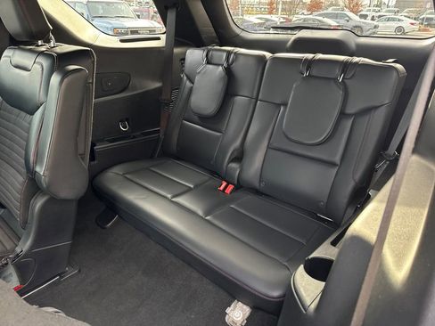 Used 2025 Ford Explorer ST-Line image 15