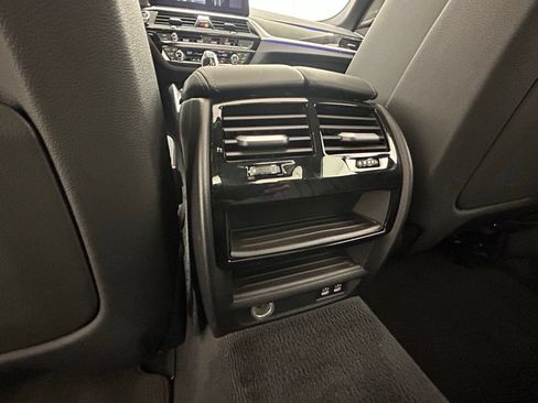 Used 2023 BMW 540i xDrive w/ Premium Package AWD/4WD image 35