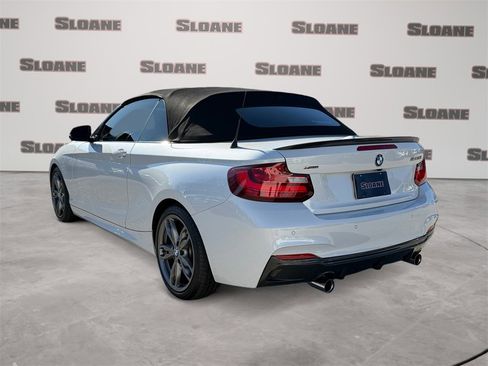 Used 2016 BMW M235i xDrive Convertible image 3