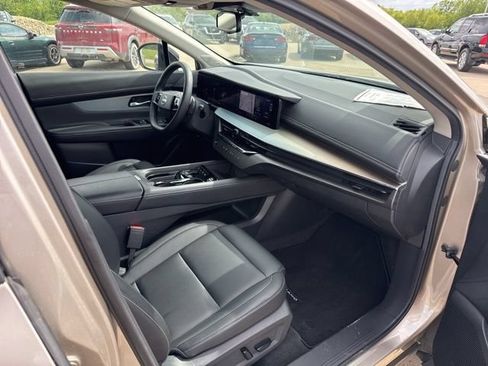 Used 2025 Nissan Murano SL AWD/4WD image 20