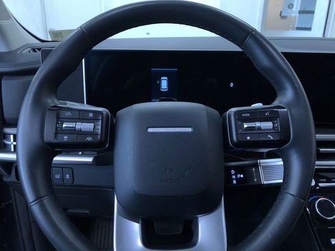 Used 2025 Hyundai Santa Fe SEL AWD/4WD image 24
