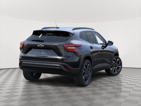 New 2026 Chevrolet Trax RS image 4