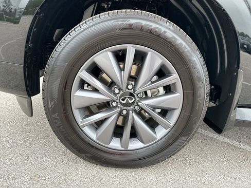 Used 2026 INFINITI QX80 Pure w/ Cargo Package RWD image 19