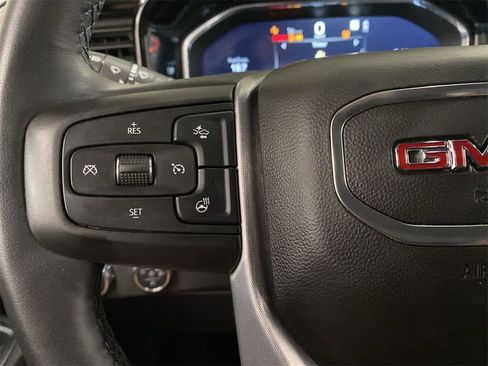 Used 2023 GMC Sierra 1500 Elevation image 19