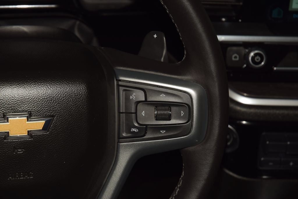 Used 2022 Chevrolet Silverado 1500 LTZ AWD/4WD image 41