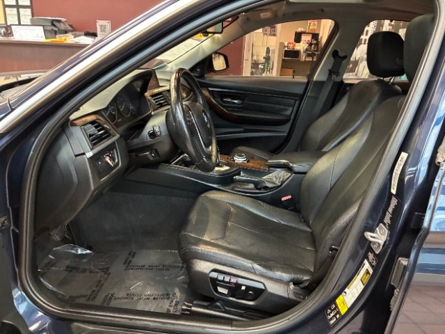Used 2015 BMW 335i xDrive Sedan AWD/4WD image 16