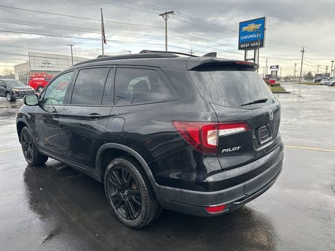 Used 2021 Honda Pilot Black Edition image 3
