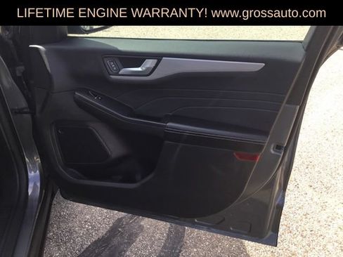 Used 2024 Ford Escape Platinum AWD/4WD image 26