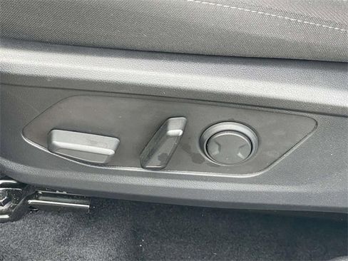 Certified 2025 Hyundai Tucson SEL image 12