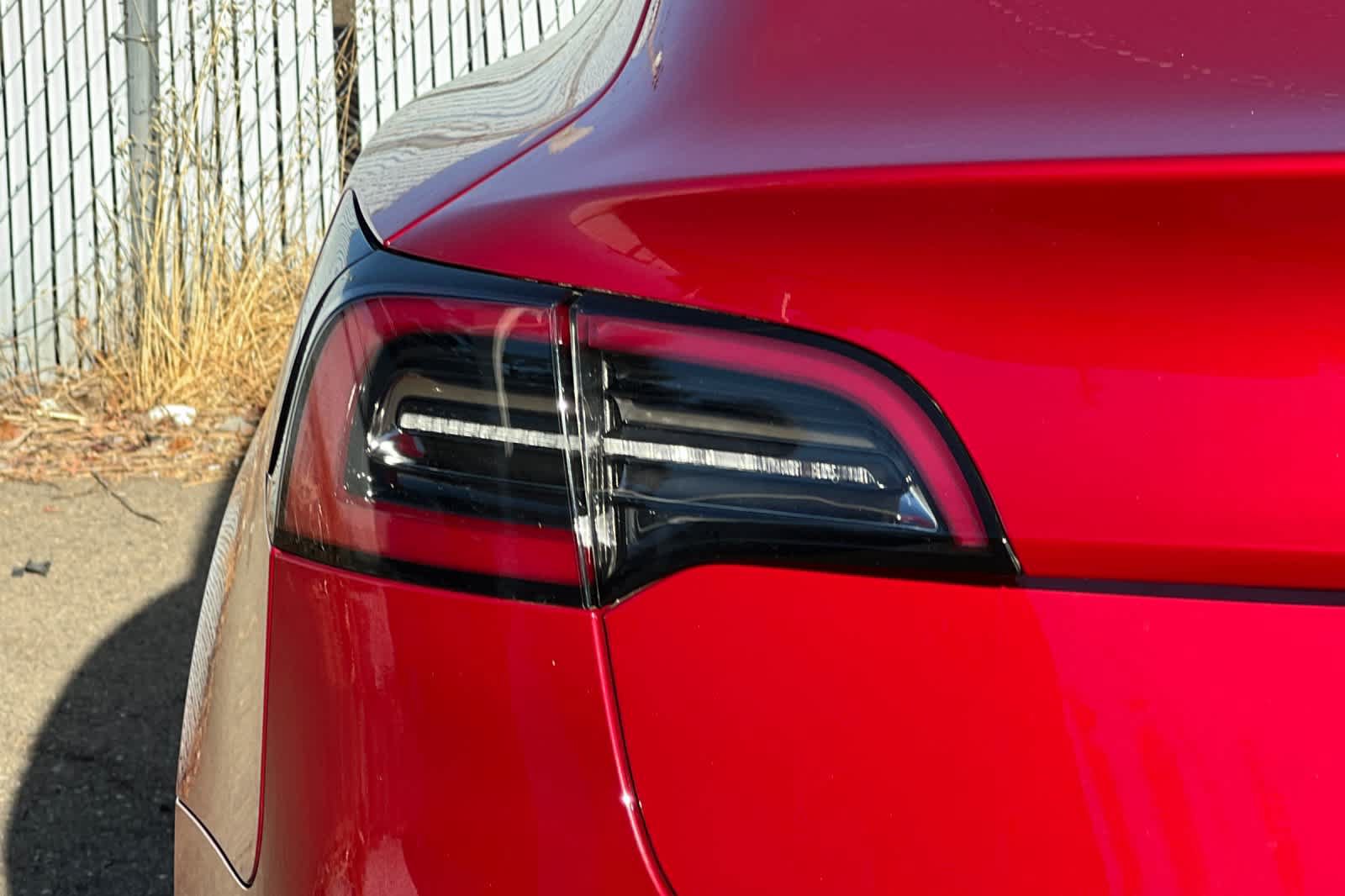 Used 2021 Tesla Model 3 Standard Range Plus RWD image 23