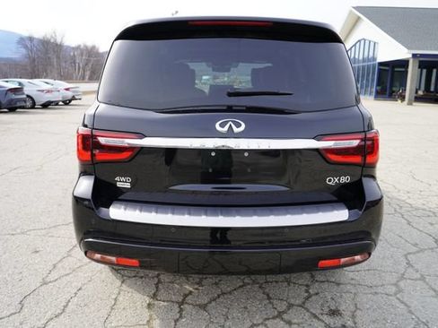 Used 2023 INFINITI QX80 Sensory w/ All-Season Package AWD/4WD image 6