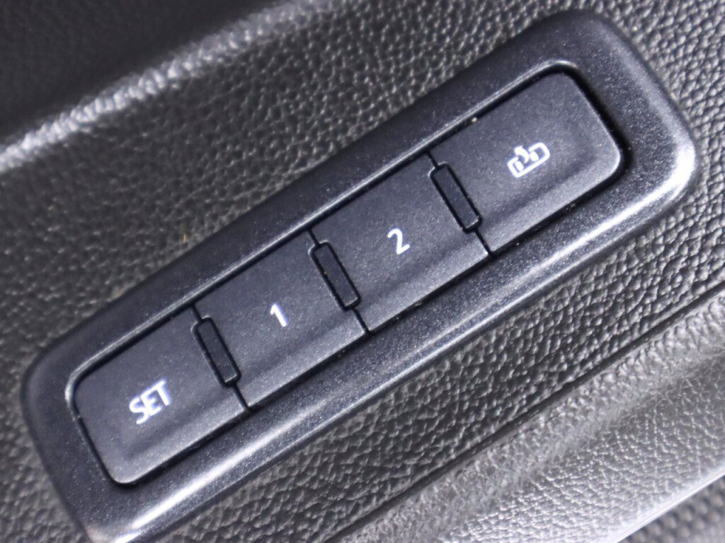 Used 2020 Chevrolet Tahoe LT AWD/4WD image 26